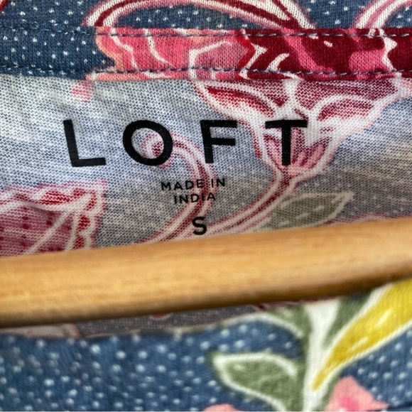 Loft Floral Denim Style Blouse - Picture 5 of 5